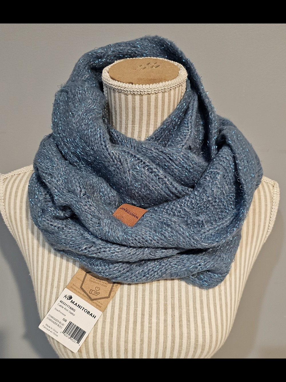 Manitobah Mukluk Cable Kniy Infinity Scarf ( Stargazer Blue)